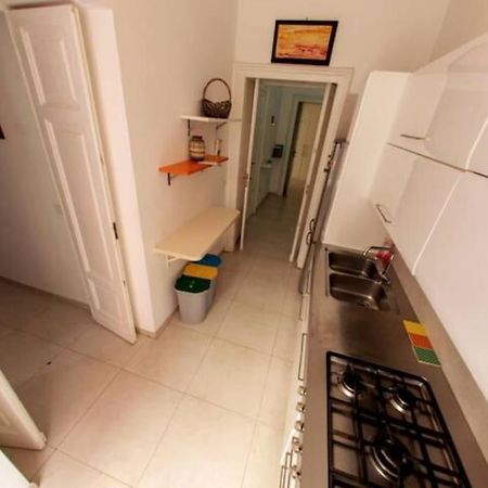 Alkimia Apartment Napoli Bagian luar foto