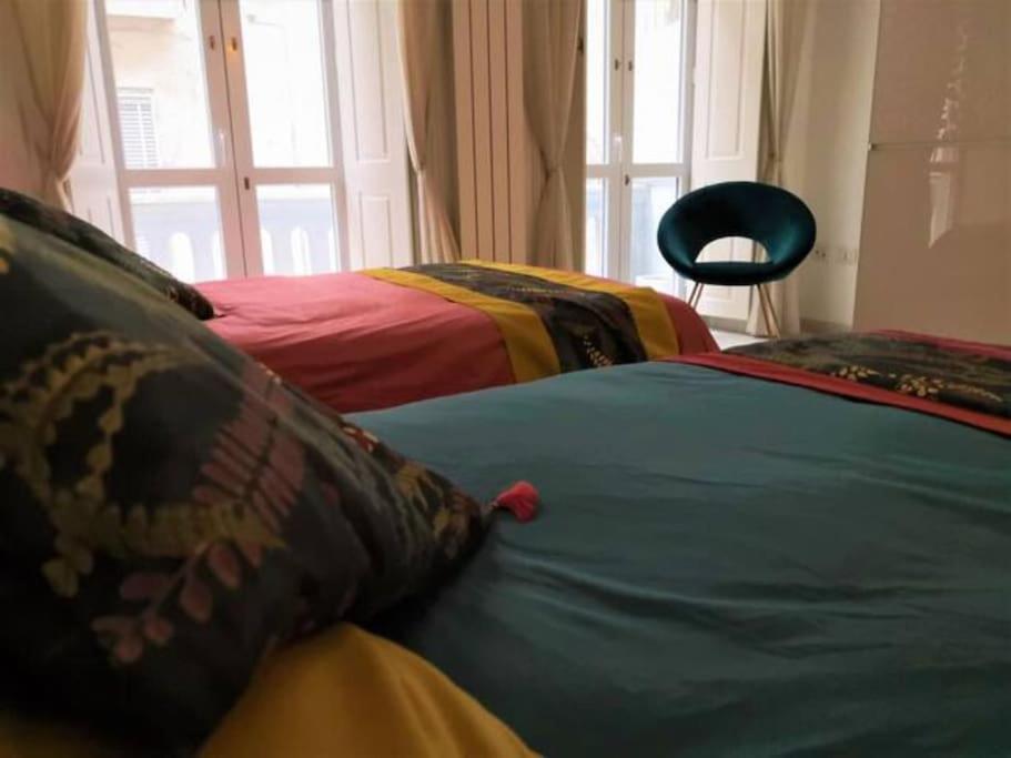 Alkimia Apartment Napoli Bagian luar foto