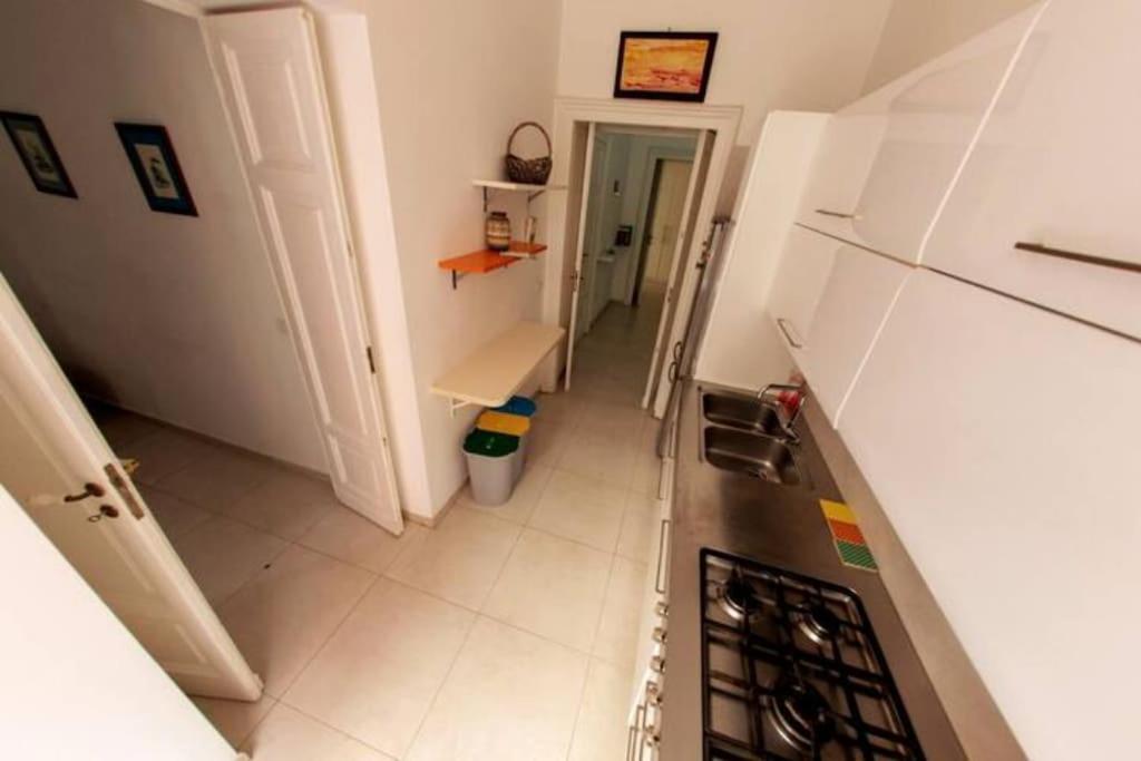 Alkimia Apartment Napoli Bagian luar foto