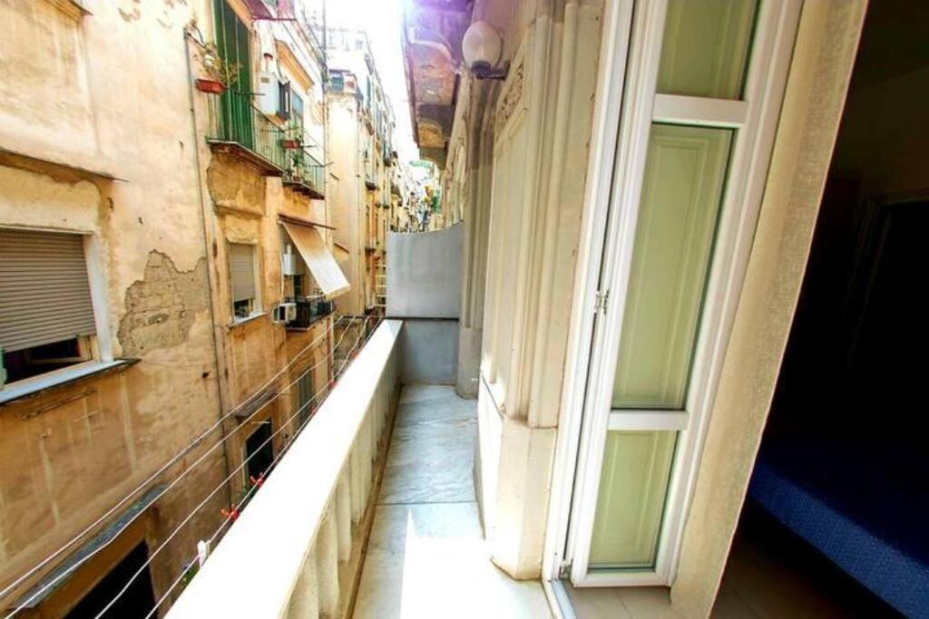 Alkimia Apartment Napoli Bagian luar foto