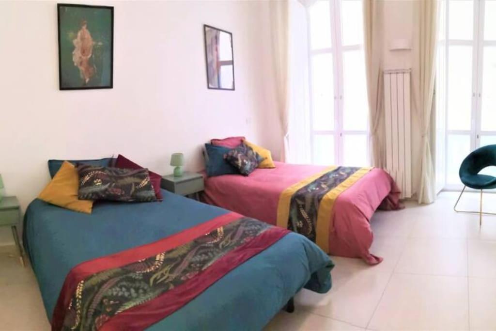 Alkimia Apartment Napoli Bagian luar foto